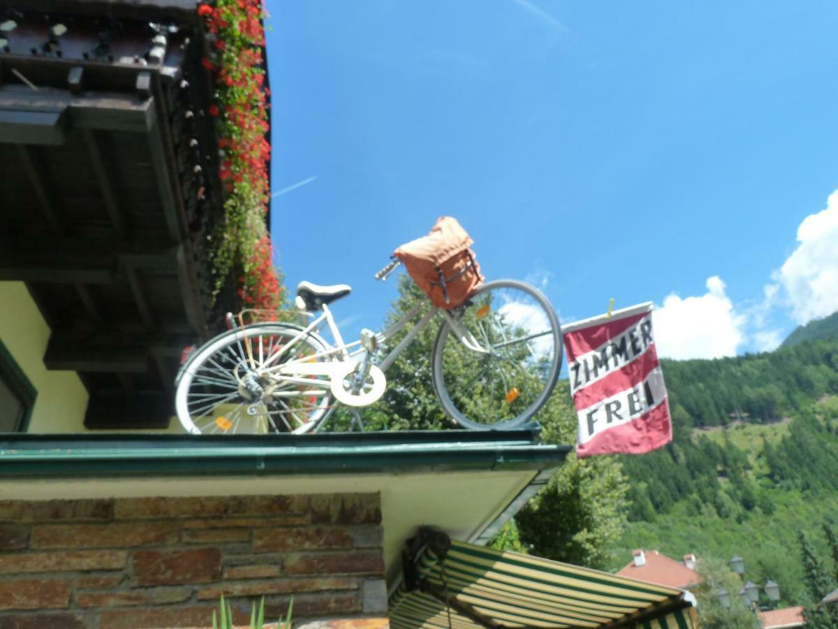 Gaestehaus-Staats Bed and Breakfast Obervellach Exteriör bild